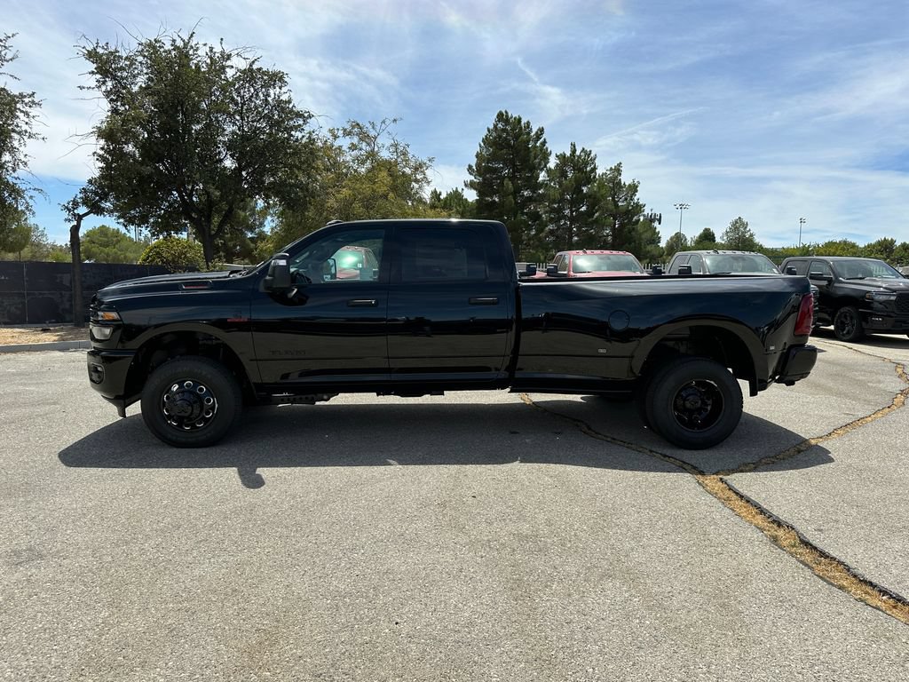 New 2026 RAM 3500 Big Horn AWD/4WD image 3