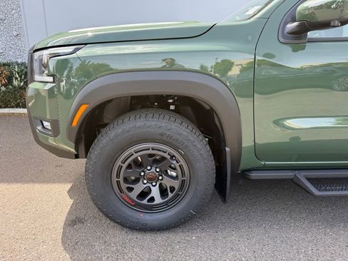 New 2026 Nissan Frontier PRO-4X w/ Pro-4x Convenience Package image 11