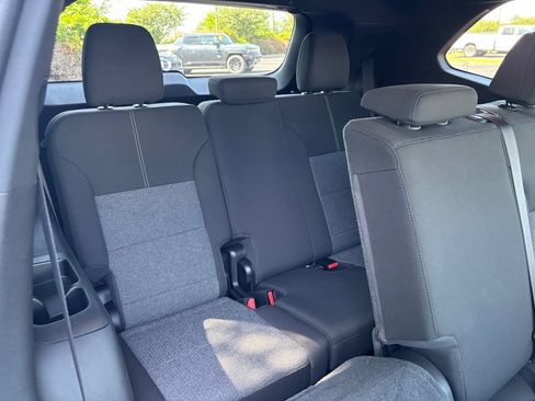 Used 2025 GMC Acadia Elevation w/ LPO, Floor Liner Package FWD image 23