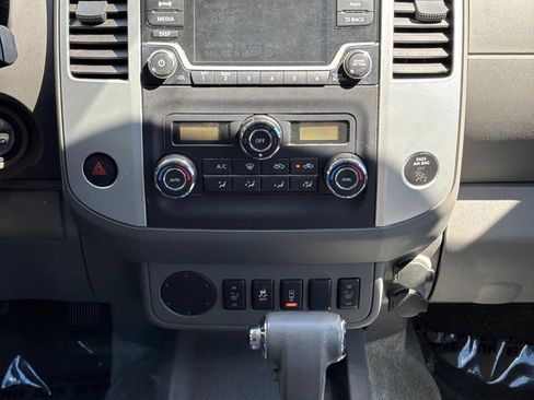 Used 2016 Nissan Frontier SV w/ SV Value Truck Package RWD image 22