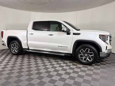 Used 2024 GMC Sierra 1500 SLT w/ SLT Premium Package image 6