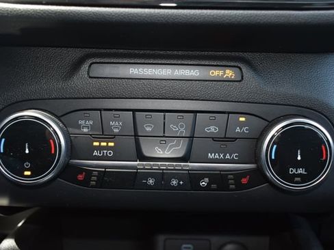 Used 2023 Ford Escape ST-Line AWD/4WD image 31