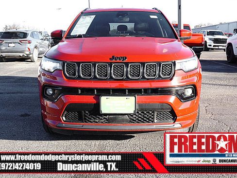 Certified 2023 Jeep Compass Limited image 8