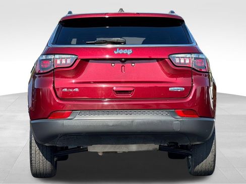 Used 2021 Jeep Compass Latitude w/ Convenience Group AWD/4WD image 6