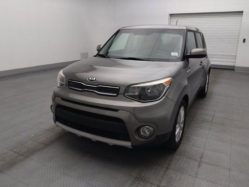 Used 2019 Kia Soul + FWD image 15