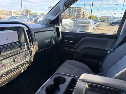 Used 2017 GMC Sierra 1500 SLE w/ SLE Value Package AWD/4WD image 13