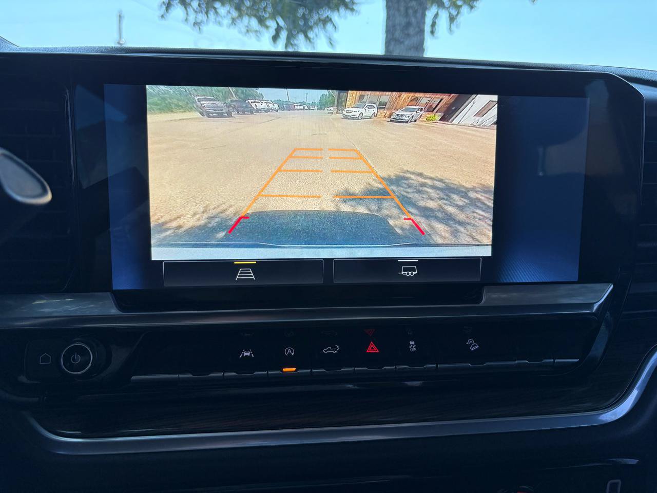 Used 2022 Chevrolet Silverado 1500 RST AWD/4WD image 27
