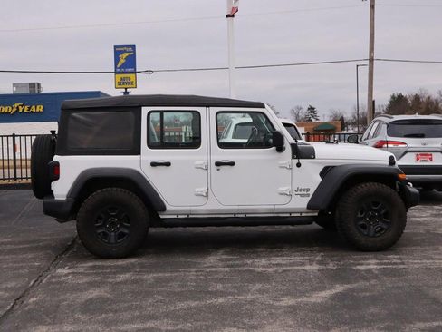 Used 2018 Jeep Wrangler Unlimited Sport image 5