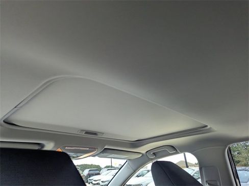 Used 2019 Toyota RAV4 XLE image 11