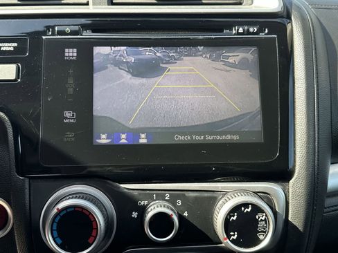 Used 2015 Honda Fit image 20