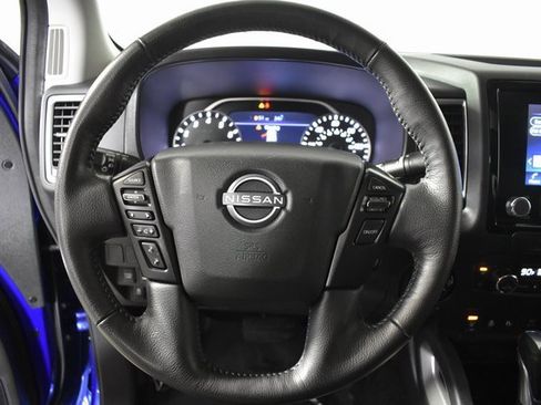Certified 2024 Nissan Frontier SL image 16