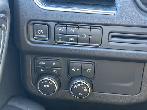 Certified 2023 Chevrolet Tahoe LT w/ Luxury Package image 25