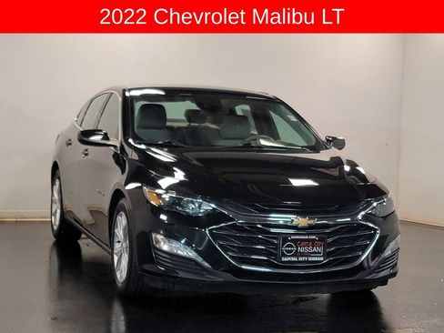 Used 2022 Chevrolet Malibu LT image 2
