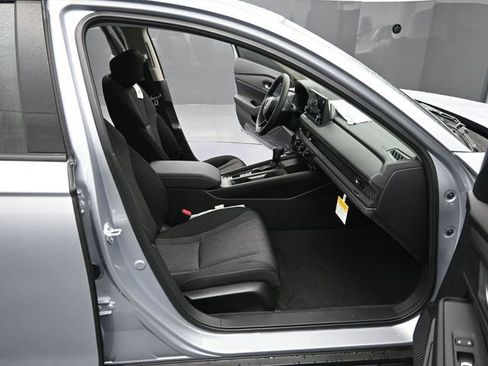 New 2025 Honda Accord SE image 10
