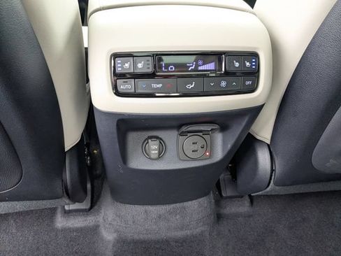 Used 2025 Hyundai Palisade Calligraphy AWD/4WD image 26