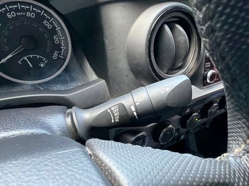 Used 2023 Toyota Tacoma SR5 w/ Technology Package AWD/4WD image 63