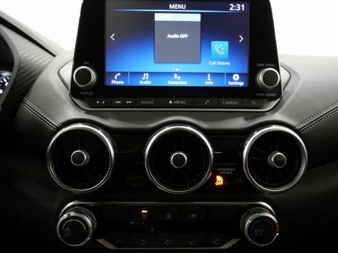 Used 2023 Nissan Sentra SV image 19