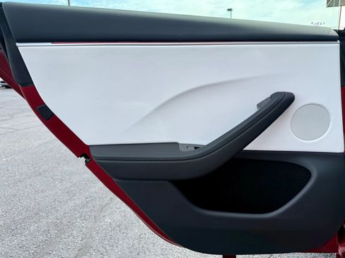 Used 2025 Tesla Model 3 Long Range RWD image 29