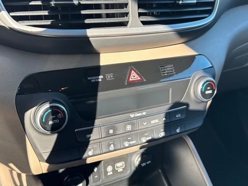 Used 2021 Hyundai Tucson Limited w/ Cargo Package image 20