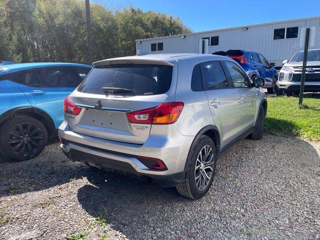 Used 2018 Mitsubishi Outlander Sport ES AWD/4WD image 5