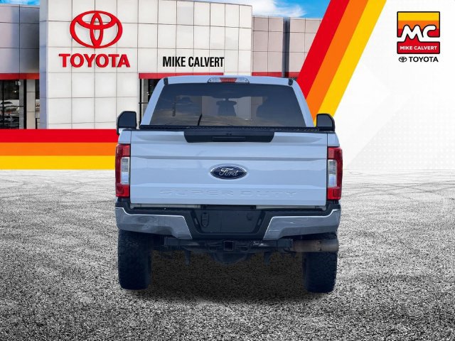 Used 2018 Ford F250 XLT AWD/4WD image 5