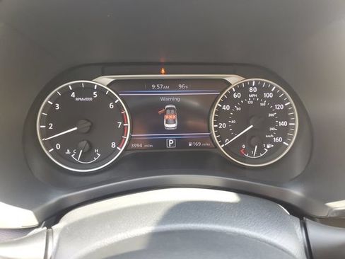 Used 2025 Nissan Sentra SV w/ SV Premium Package FWD image 18