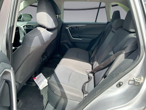 Used 2025 Toyota RAV4 LE AWD/4WD image 28