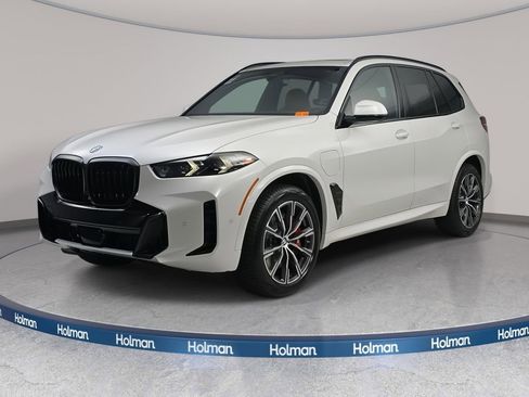 New 2026 BMW X5 xDrive50e w/ M Sport Package image 1