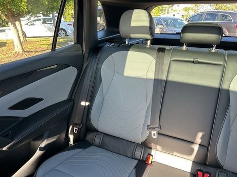 New 2026 Volkswagen Tiguan SE R-Line FWD image 12