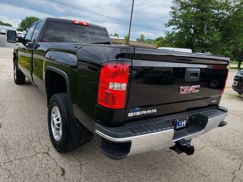 Used 2019 GMC Sierra 2500 SLE w/ Suspension Package, Off-Road AWD/4WD image 12