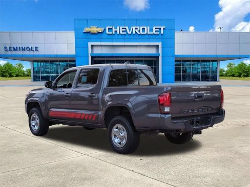 Used 2020 Toyota Tacoma SR w/ SR Convenience Package RWD image 3