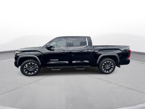 Used 2023 Toyota Tundra Limited AWD/4WD image 9