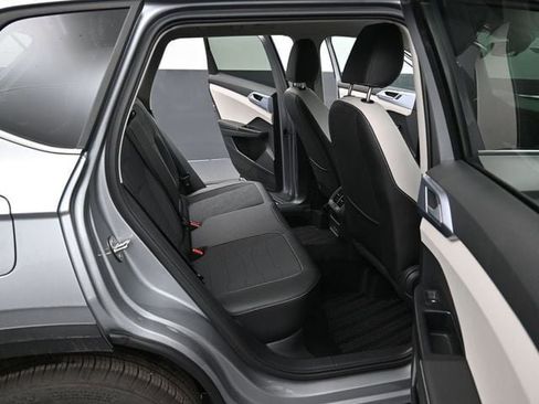 New 2026 Volkswagen Taos SE AWD/4WD image 13