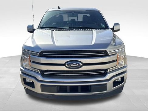 Used 2020 Ford F150 Lariat image 2