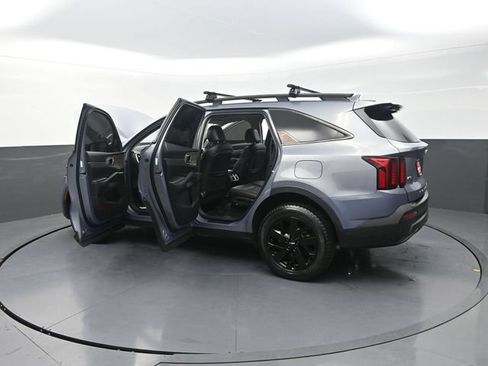 Used 2022 Kia Sorento S w/ Panoramic Sunroof Package AWD/4WD image 43