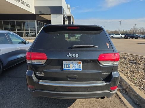 Used 2017 Jeep Grand Cherokee Limited AWD/4WD image 10