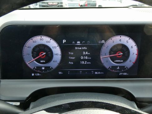 Used 2024 Kia Seltos S image 29