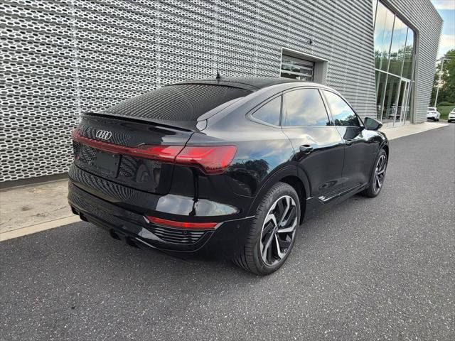 Used 2024 Audi Q8 e-tron Premium Plus w/ Premium Plus Package AWD/4WD image 5