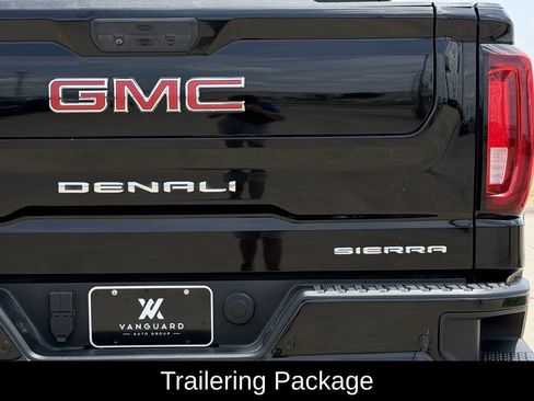 Used 2021 GMC Sierra 1500 Denali w/ Denali Ultimate Package AWD/4WD image 9
