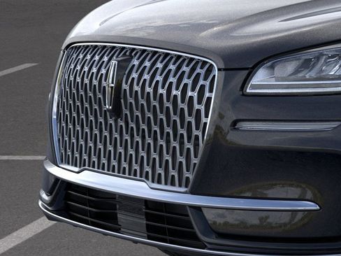 New 2026 Lincoln Corsair Premiere image 17