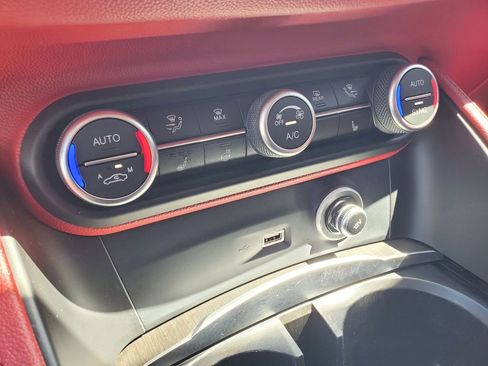 Used 2020 Alfa Romeo Stelvio Ti w/ Active Blind Spot Package image 30