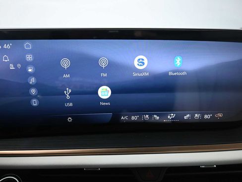 New 2026 Buick Envision Avenir image 16