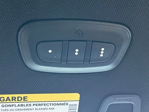 Used 2023 Jeep Grand Cherokee Limited image 40