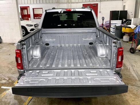 Used 2022 Ford F150 XLT image 18