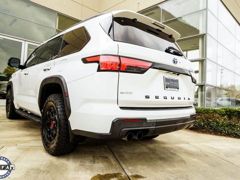 Used 2023 Toyota Sequoia TRD Pro AWD/4WD image 10
