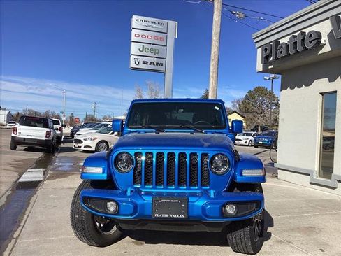 Used 2023 Jeep Wrangler Sahara image 7