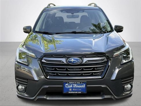 Used 2023 Subaru Forester Limited AWD/4WD image 3
