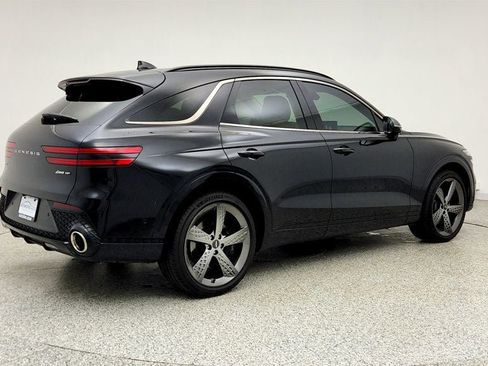 Used 2025 Genesis GV70 3.5T Sport w/ Sport Prestige Package AWD/4WD image 5