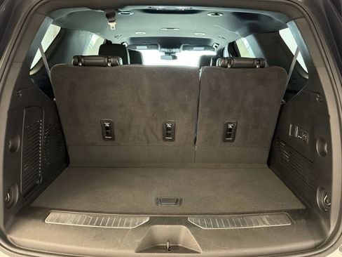 Used 2024 Chevrolet Tahoe Premier image 7