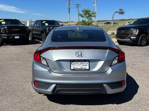 Used 2018 Honda Civic EX-T image 4
